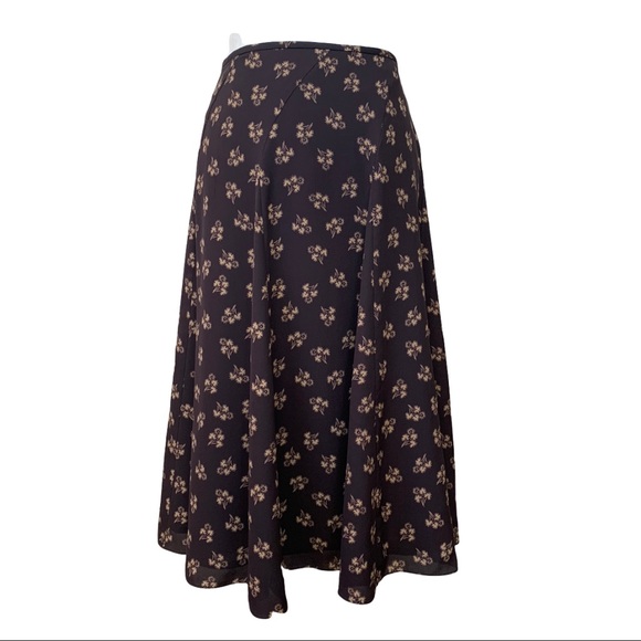Sundance Dresses & Skirts - Sundance Brown 100% Silk Skirt